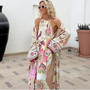 Zara Limited Edition Floral Silky Kimono Robe Viral Blogger Favorite Sz M